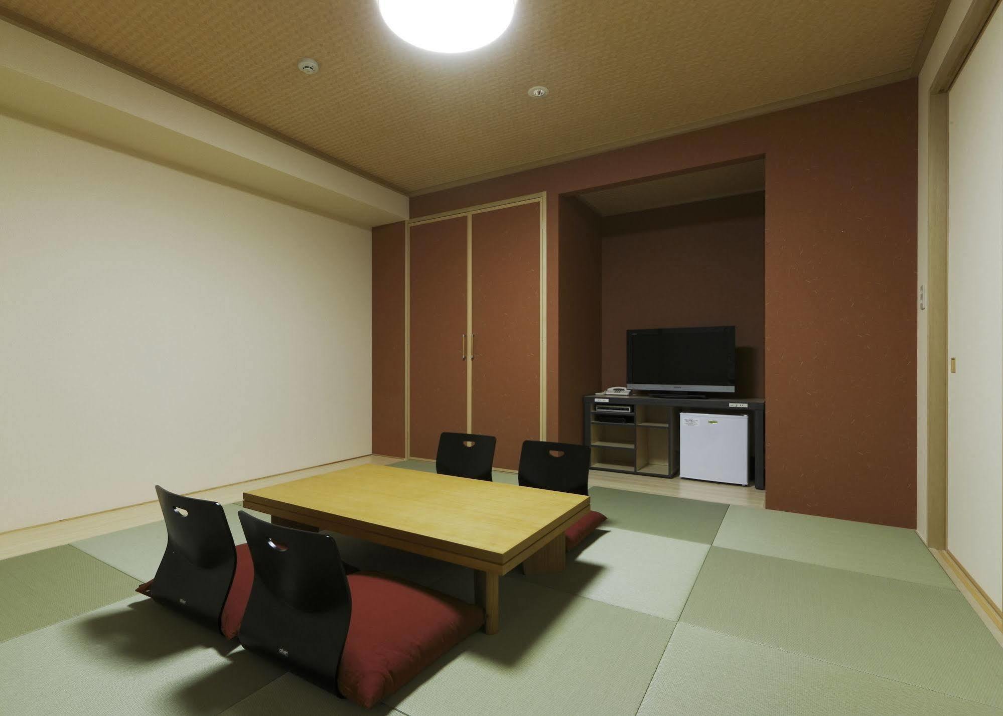 Ikeda  Green Rich Hotel Osaka Airport מראה חיצוני תמונה
